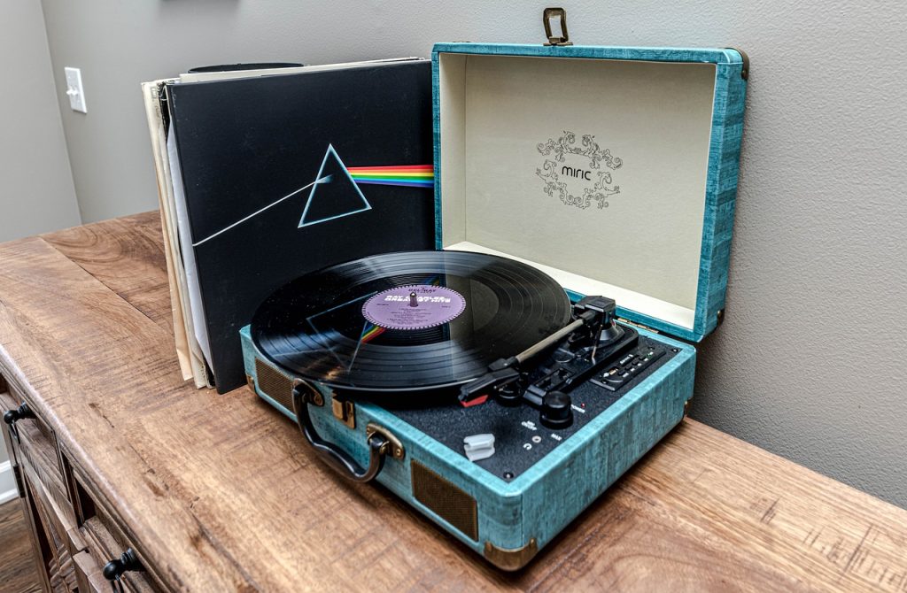 retro record player